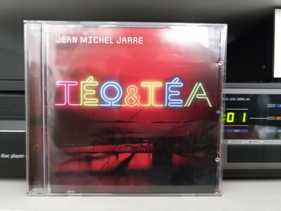 Jean Michel Jarre - Téo & Téa.jpg