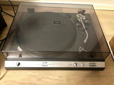 Hitachi HT-463