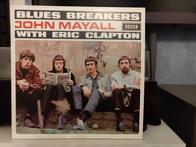 John Mayall With Eric Clapton ‎– Blues Breakers.jpg