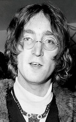 john-lennon-439474-GALLERY_BIG.jpg