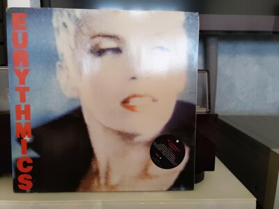 Eurythmics - Be Yourself Tonight.jpg