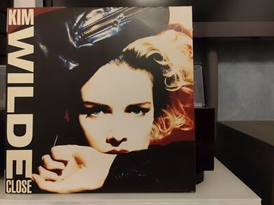 Kim Wilde ‎– Close.jpg