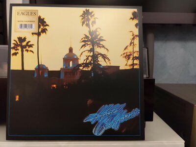 Eagles ‎– Hotel California.jpg