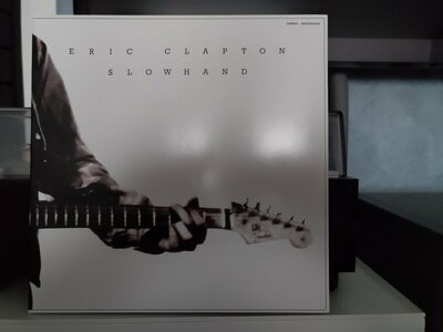 Eric Clapton - Slowhand.jpg