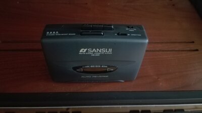Walkman Sansui HS-200.jpg