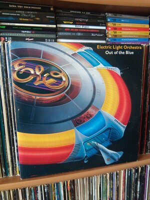 ELO Out Of The Blue.jpg