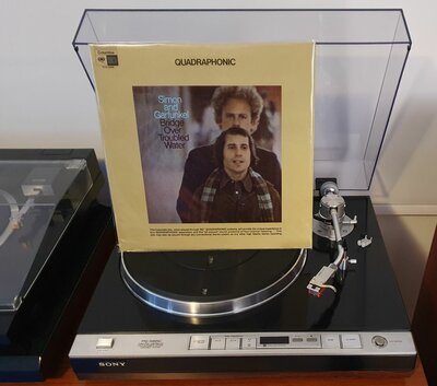 Simon And Garfunkel – Bridge Over Troubled Water (US 1972).jpg