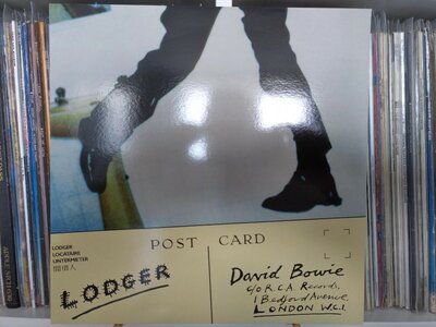 David Bowie ‎– Lodger.jpg