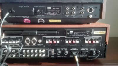 Sansui SC-700 +Ampli.7000.jpg