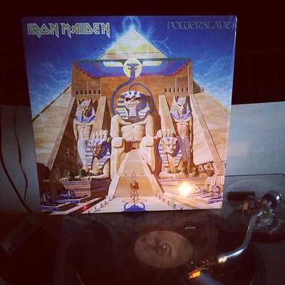 iron_maiden_powerslave.jpg