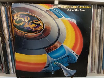 Electric Light Orchestra - Out Of The Blue.jpg