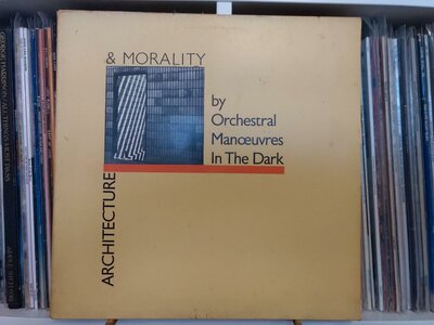 Orchestral Manoeuvres In The Dark ‎– Architecture & Morality.jpg