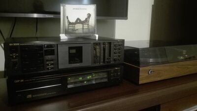 Katie Melua-Nakamichi-CDP-2E.jpg