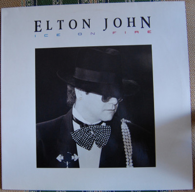 Elton John.JPG