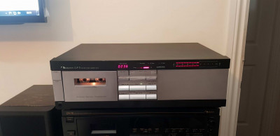 Nakamichi LX-5 vinyl.jpg