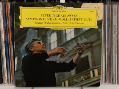Peter Tschaikowksy - Berliner Philharmoniker · Herbert von Karajan – Symphonie Nr.6 h-moll »Pathétique«.jpg